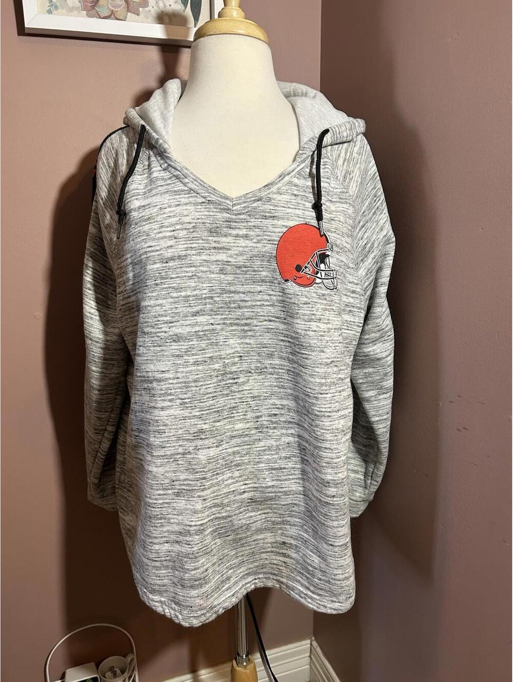 NFL Team Apparel Cleveland Browns Pullover Sweatshirt Womens XL